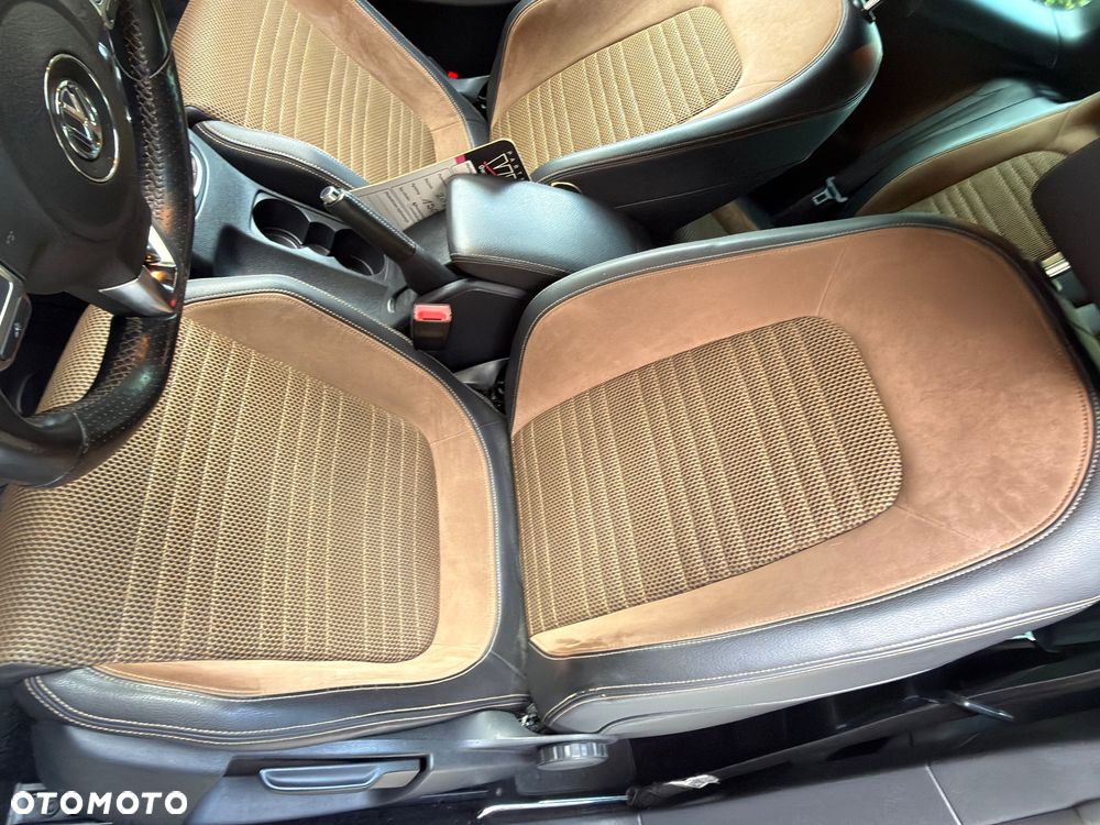 Volkswagen Scirocco 1.4 TSI DSG - 11