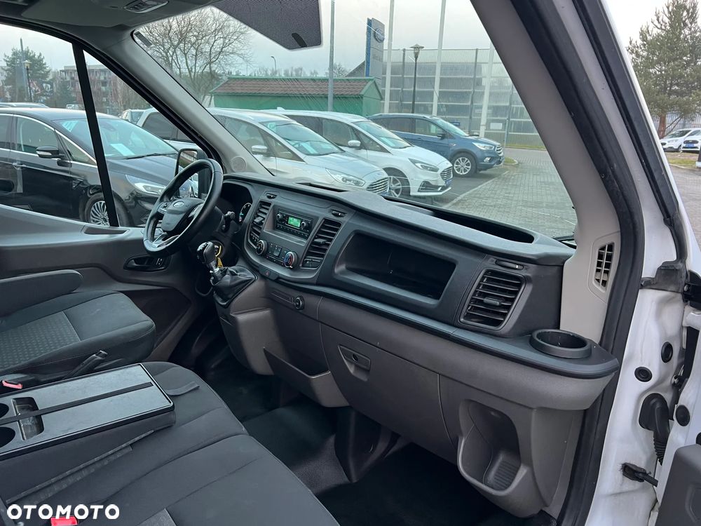 Ford Transit - 37