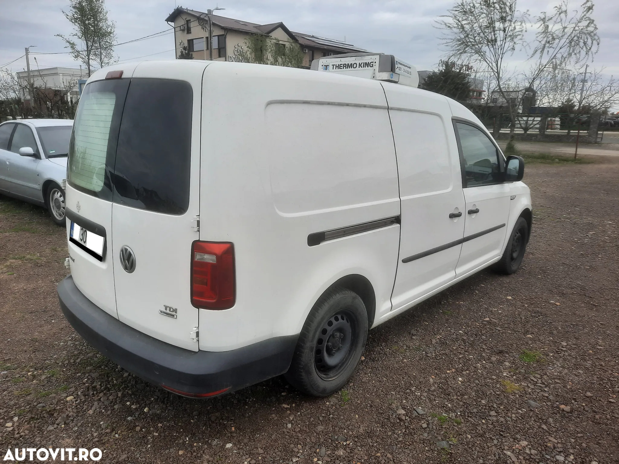 Volkswagen CADDY MAXI FRIGORIFIC - 4