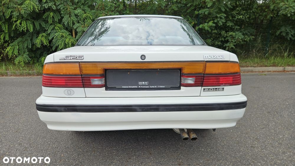 Mazda 626 2.0i GTi - 7