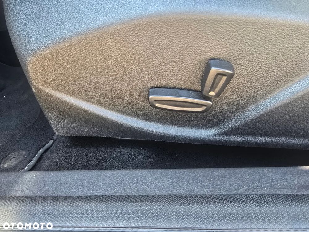Ford Focus - 22