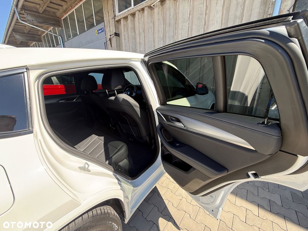 BMW X4 xM40i - 9