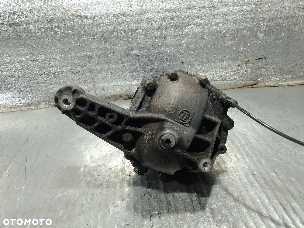 DYFERENCJAŁ PRZÓD MERCEDES-BENZ ML W163 4460310010  4460310009 2.7 CDTI - 5