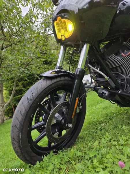 Harley-Davidson Dyna Low Rider - 19