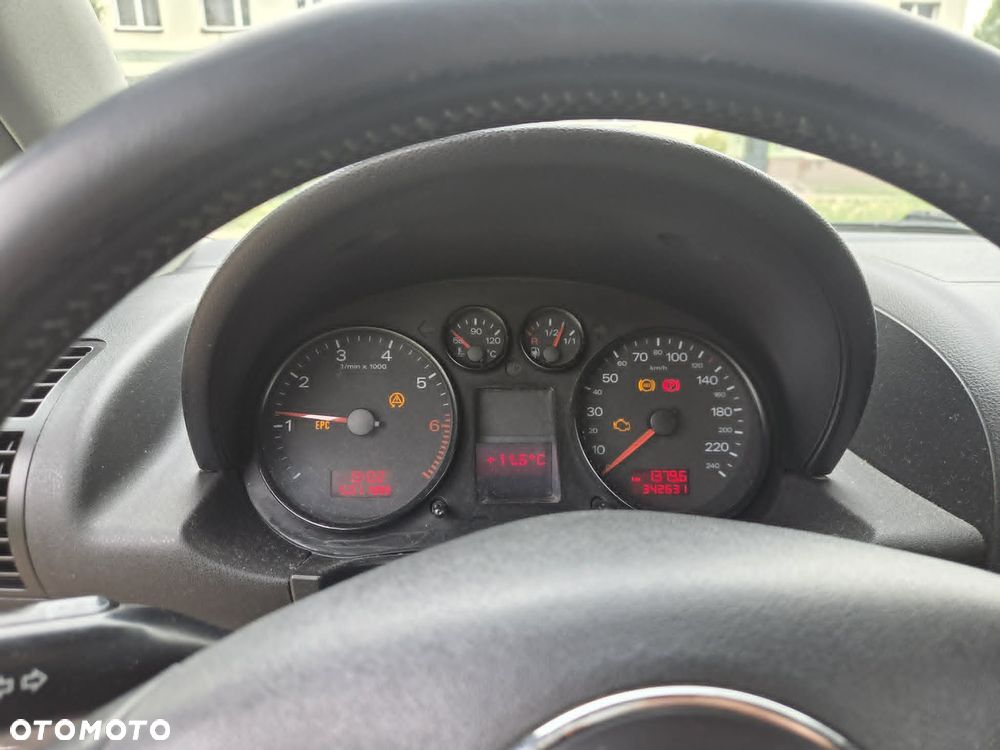 Audi A2 1.4 - 3