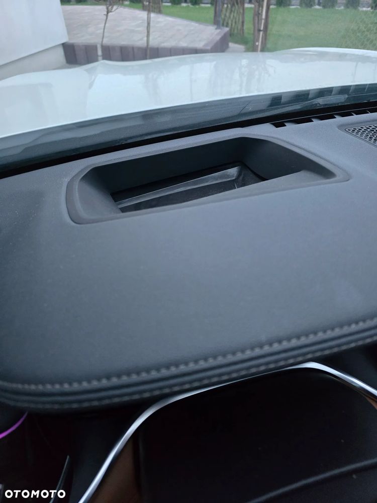 BMW Seria 7 730Ld xDrive - 29