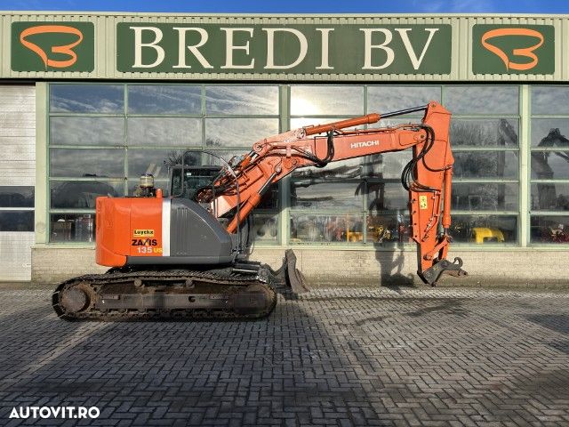 Hitachi ZX 135 US-3 - 3