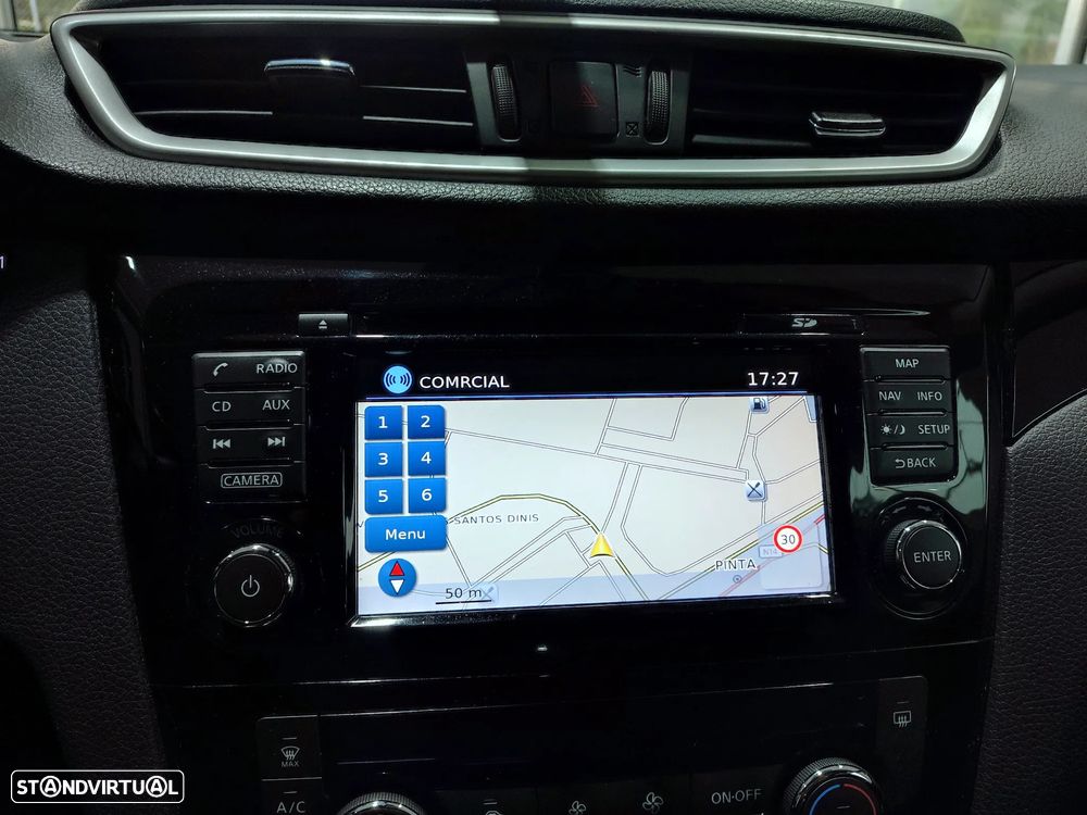 Nissan Qashqai 1.5 dCi N-Connecta - 18