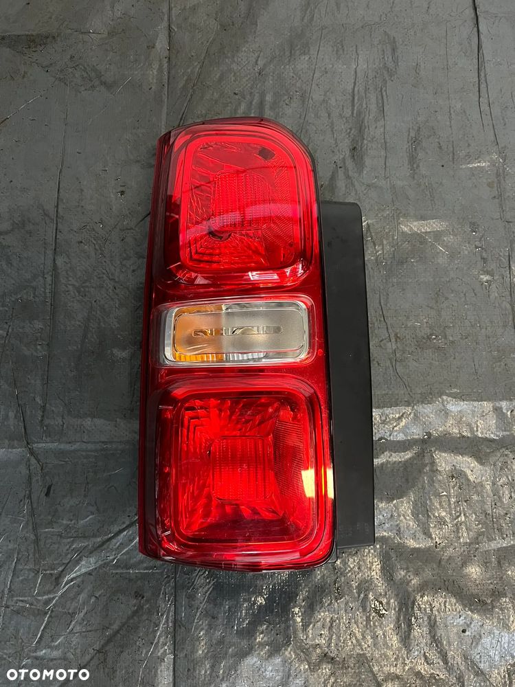 EXPERT III Jumpy III ProAce Lampa tylna lewa oryginał oryginalna 9808243180 9808243182 - 3