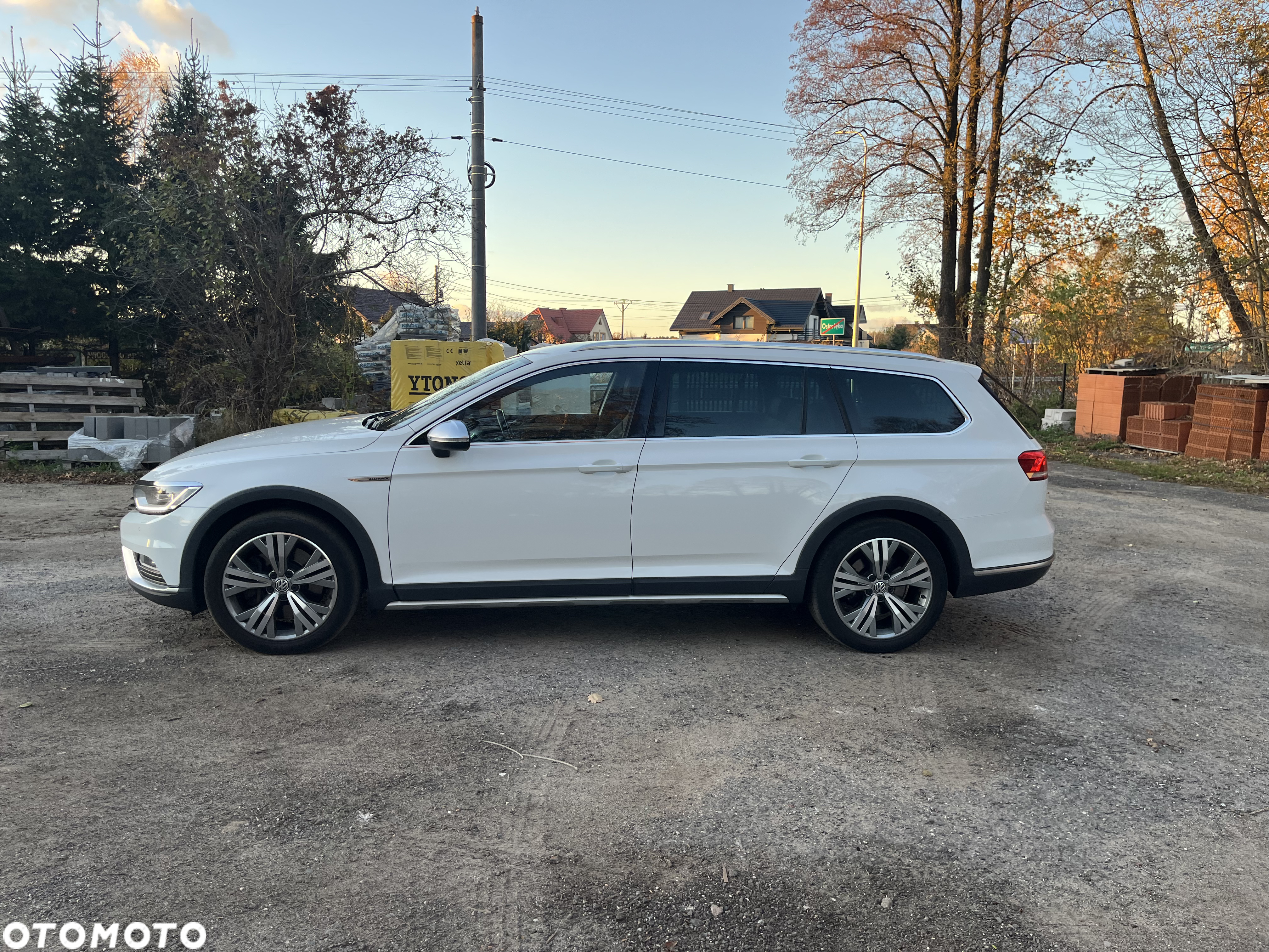 Volkswagen Passat Alltrack - 11