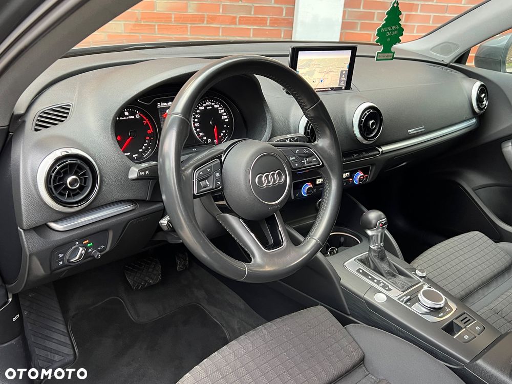 Audi A3 Limousine 35 TFSI Sport S tronic - 7