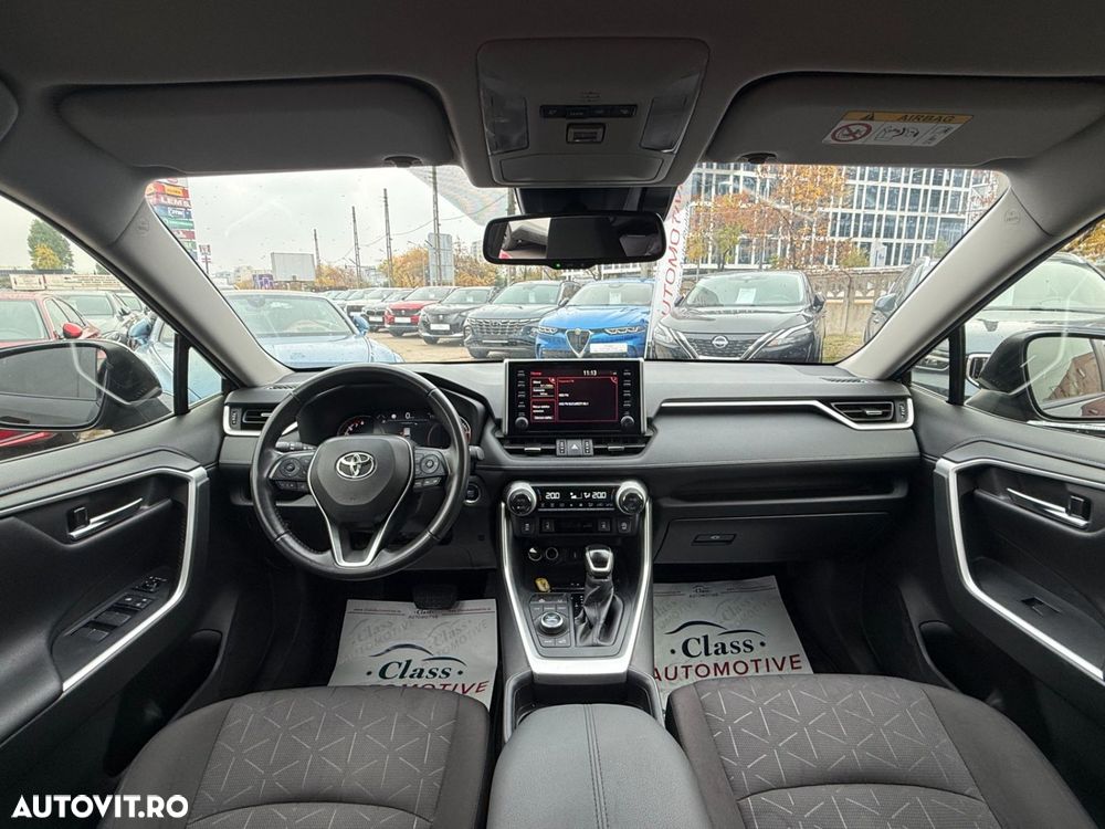 Toyota RAV4 - 9