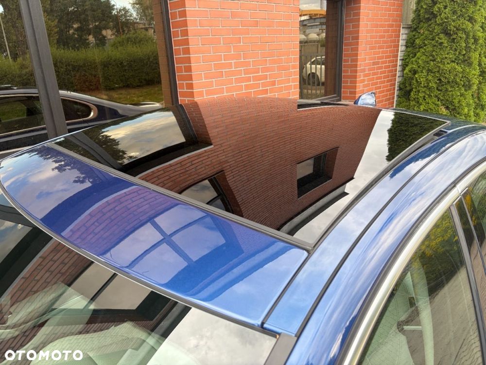 Jaguar XF 2.0 P300 AWD R-Dynamic S - 29