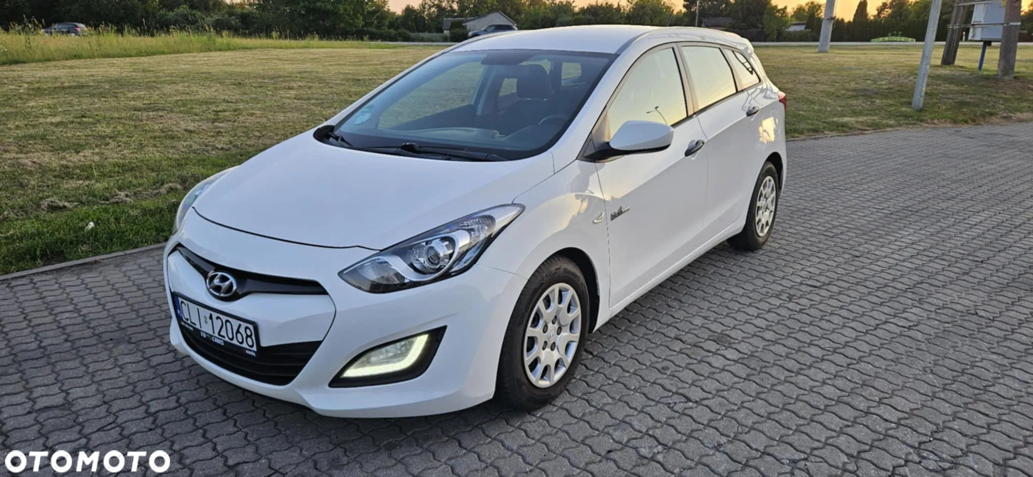 Hyundai i30 1.6 CRDi BlueDrive Go - 2