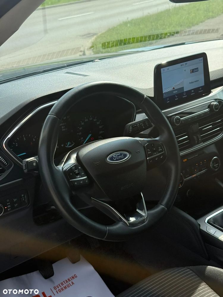 Ford Kuga 2.0 TDCi 4x2 Titanium - 11