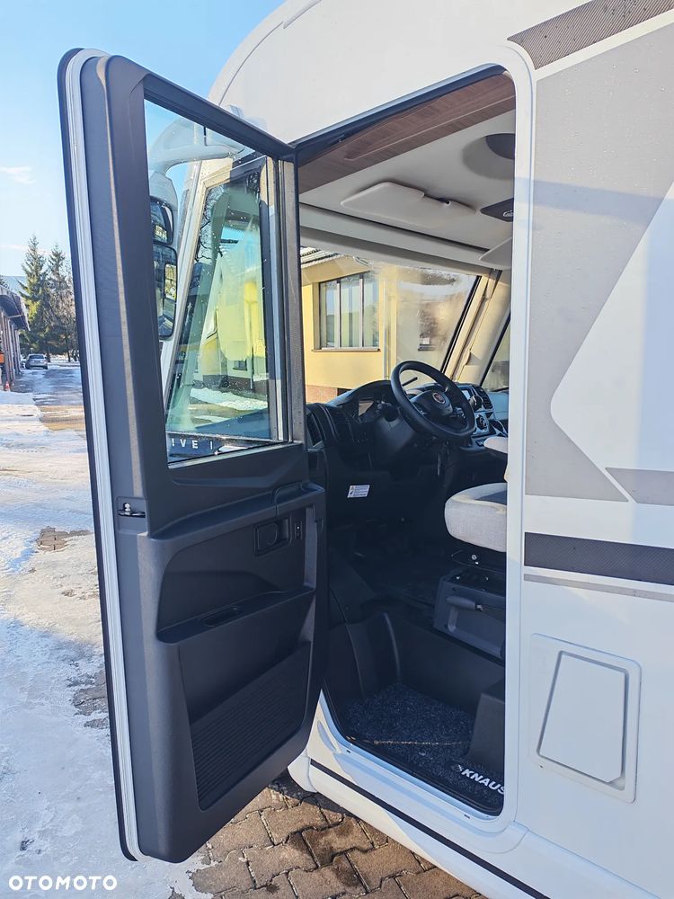 KNAUS Live i 700 MEG - 14