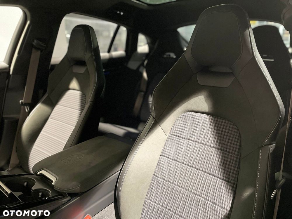 Porsche Panamera - 13