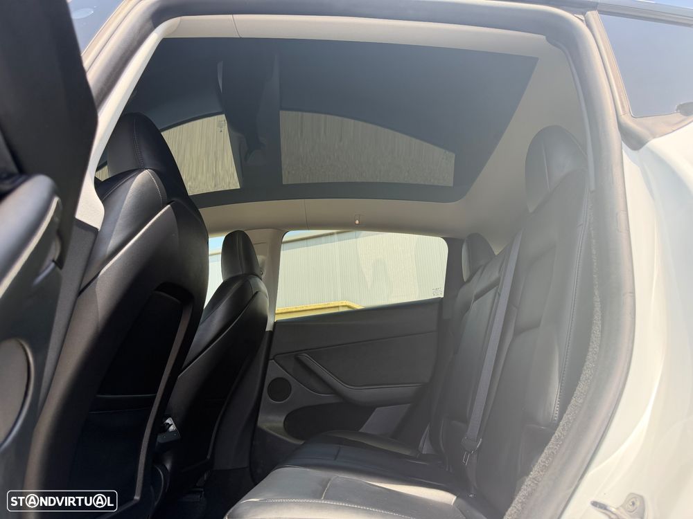 Tesla Model Y Tração Traseira - 26