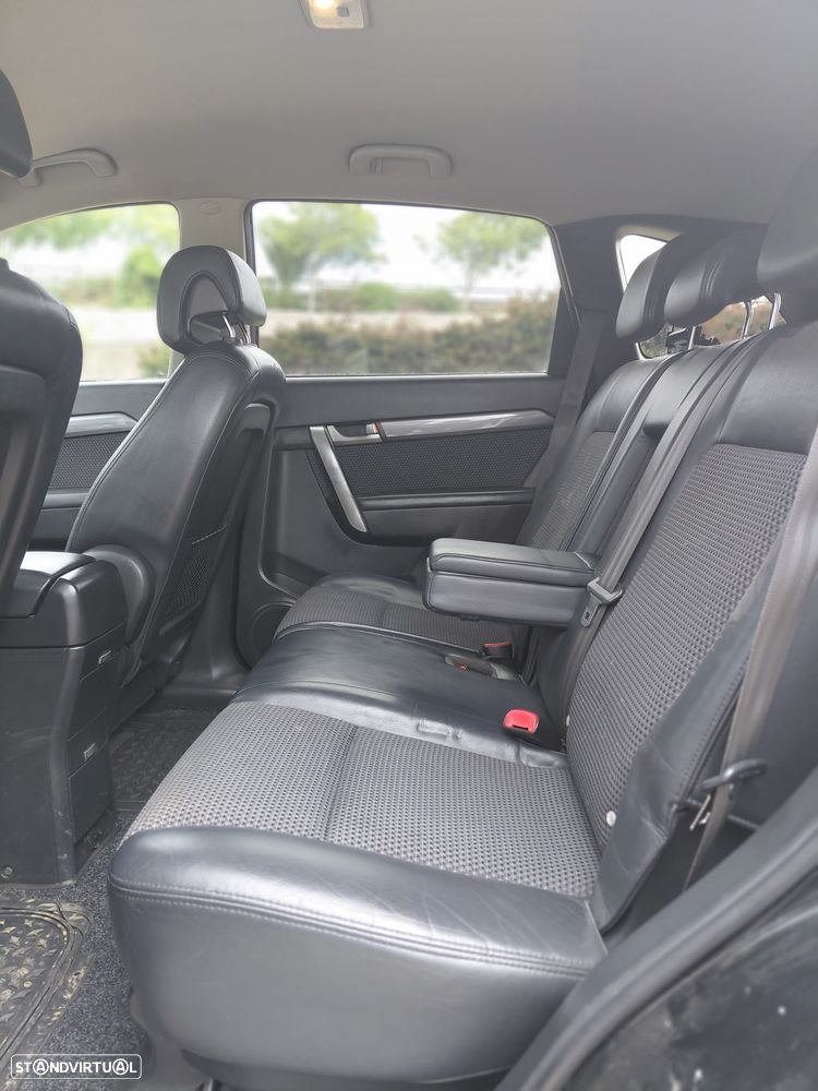 Chevrolet Captiva 2.0 VCDi Seven 7L - 24