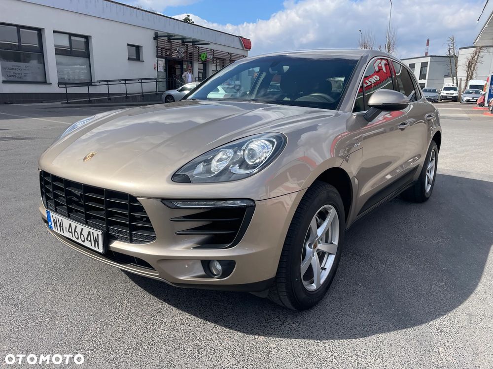 Porsche Macan - 1