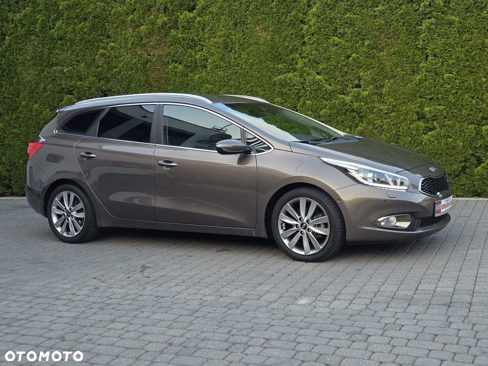 Kia Ceed 1.6 GDI DCT Platinum Edition - 8