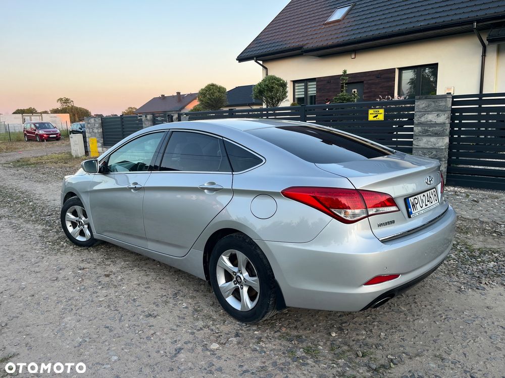 Hyundai i40 1.7 CRDi Comfort + - 4