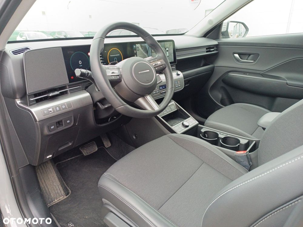 Hyundai Kona - 11