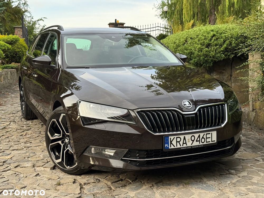 Skoda Superb 2.0 TDI 4x4 DSG Premium Edition - 15