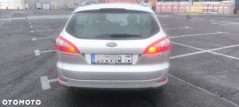 Ford Mondeo - 7