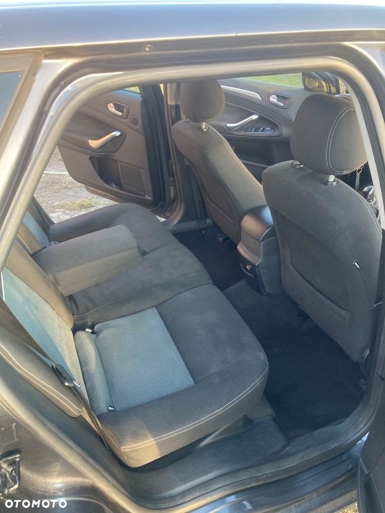 Ford Mondeo 2.0 Platinium X - 8