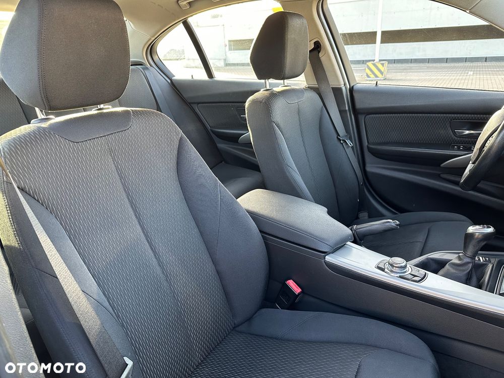 BMW Seria 3 316d Advantage - 9