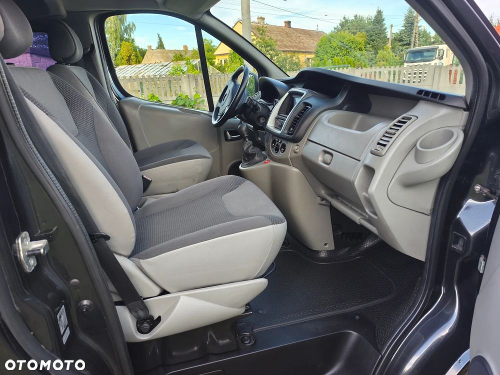 Opel VIVARO - 22