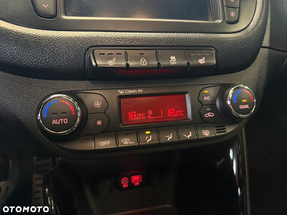Kia Ceed - 19