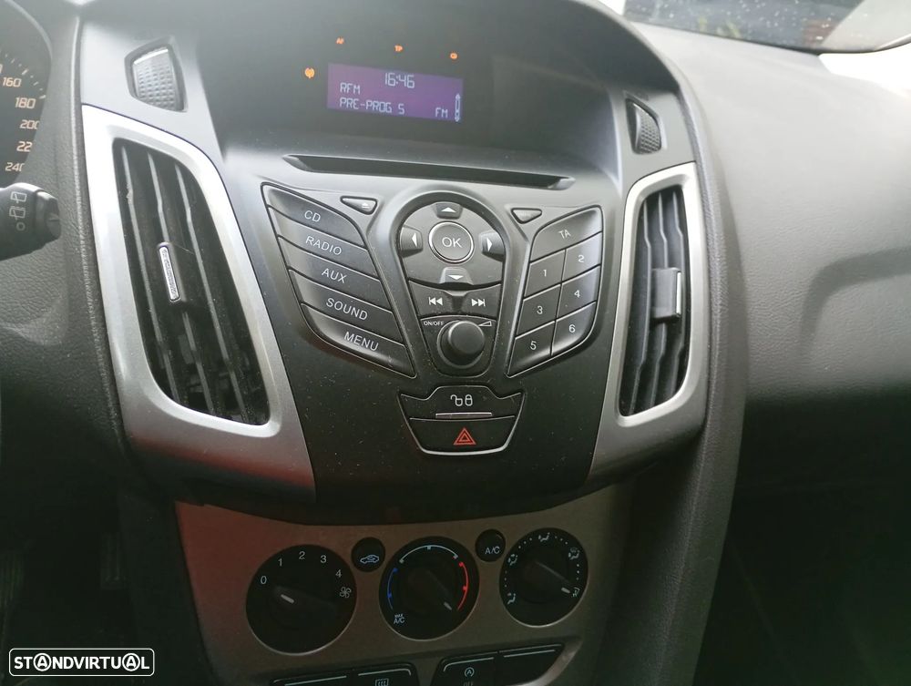 Ford Focus 1.6 TDCi Titanium - 10