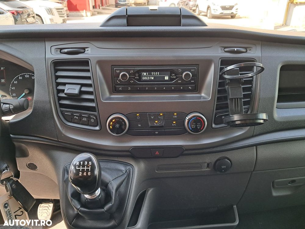 Ford Transit - 15