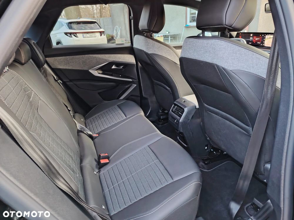 Peugeot 3008 1.2 PureTech mHEV Allure Pack S&S e-DCS6 - 31