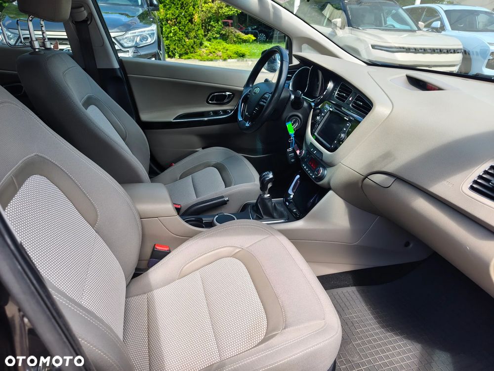 Kia Ceed 1.6 GDI L - 16