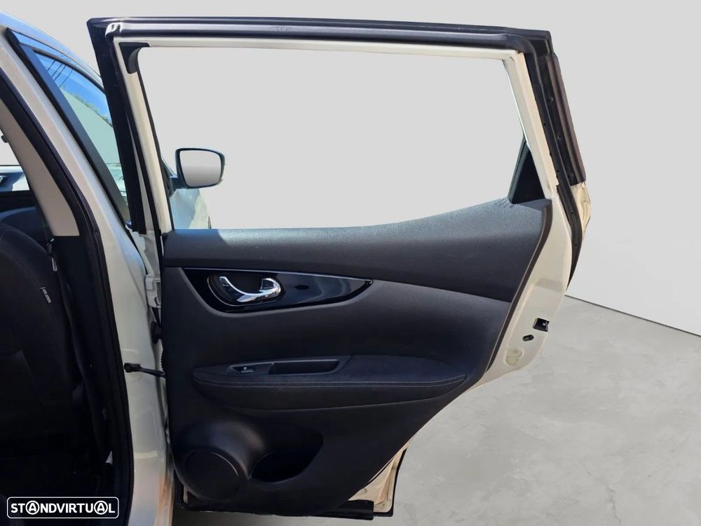 Nissan Qashqai 1.5 dCi Acenta - 13