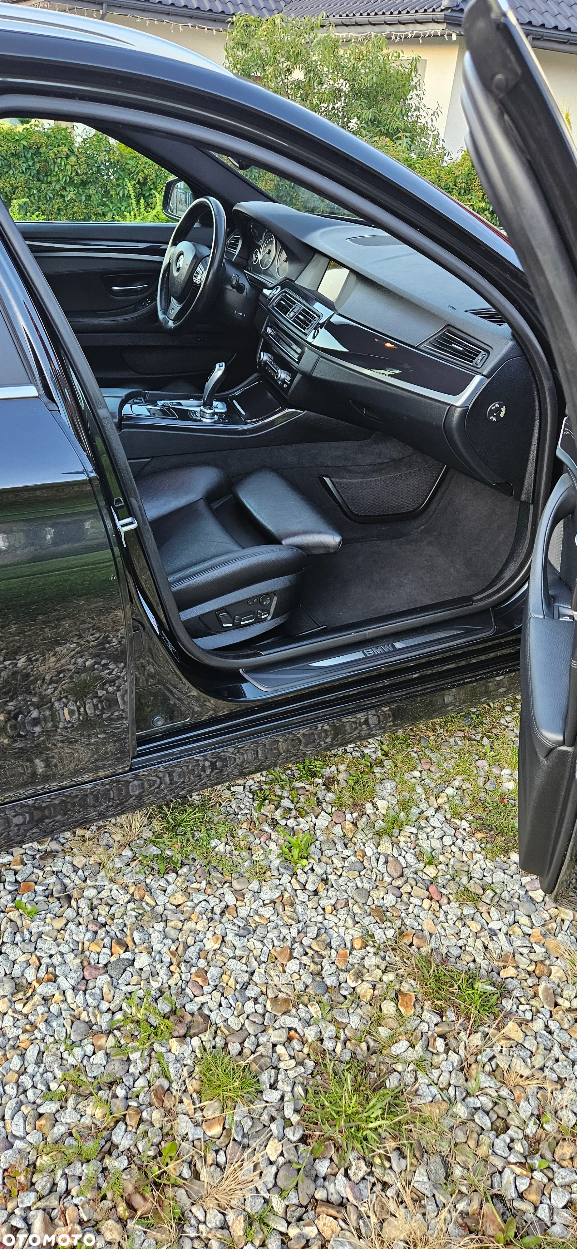 BMW Seria 5 520d - 13