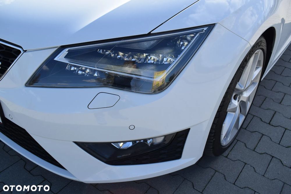 Seat Leon 1.8 TSI Start&Stop DSG FR - 13