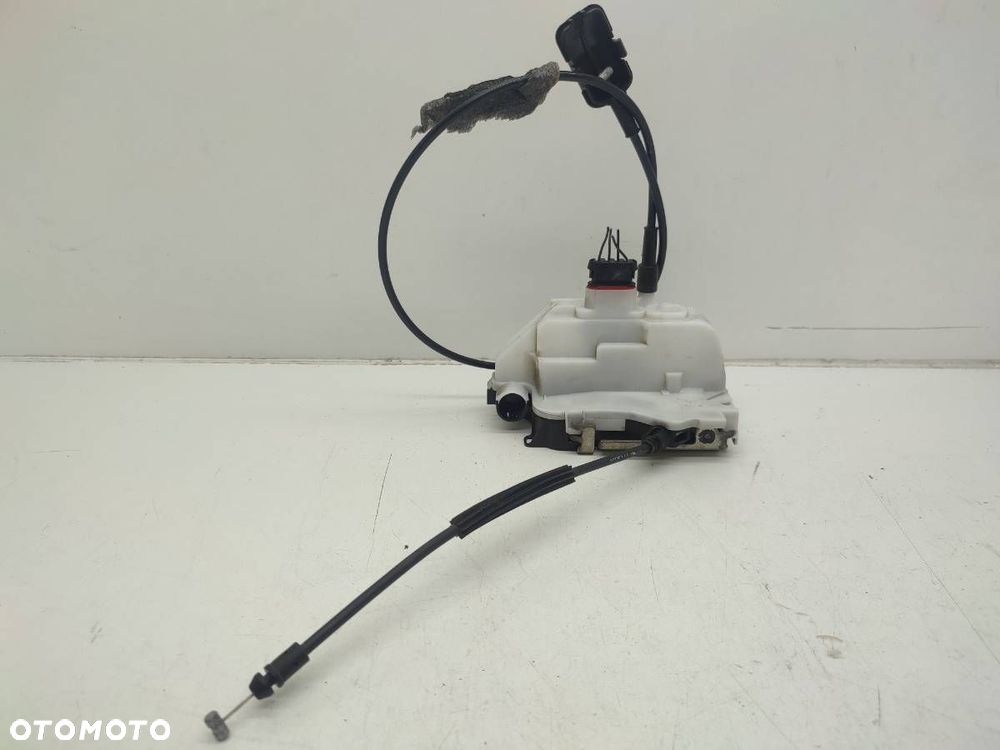 ZAMEK PRZÓD PRZEDNI PRAWY DRZWI RENAULT TWINGO II EU