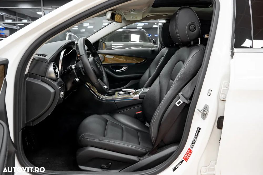 Mercedes-Benz C 250 (BlueTEC) d 7G-TRONIC Exclusive - 27