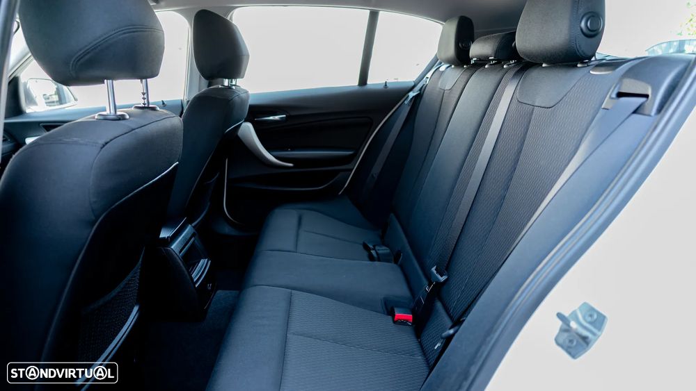 BMW 116 d Advantage Auto - 11