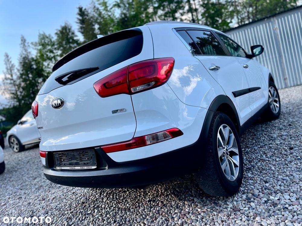 Kia Sportage 1.6 GDI 2WD ISG Dream-Team Edition - 2