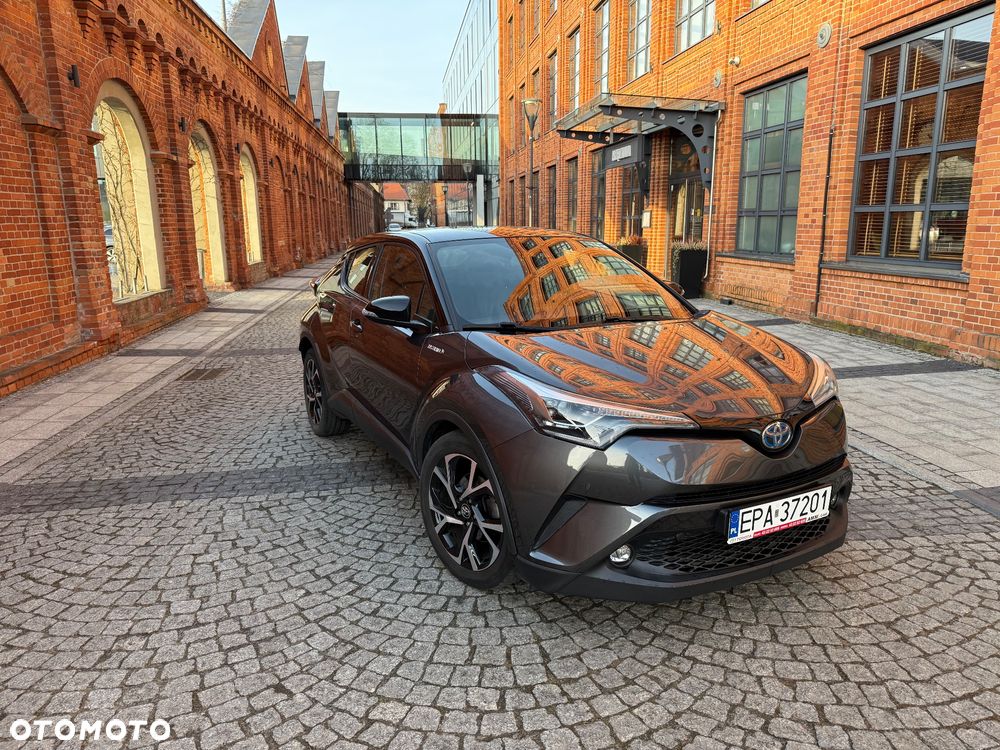 Toyota C-HR 1.8 Hybrid Selection - 2