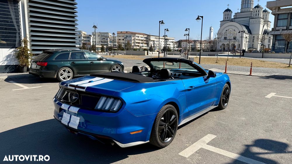 Ford Mustang Cabrio 2.3 Eco Boost - 23