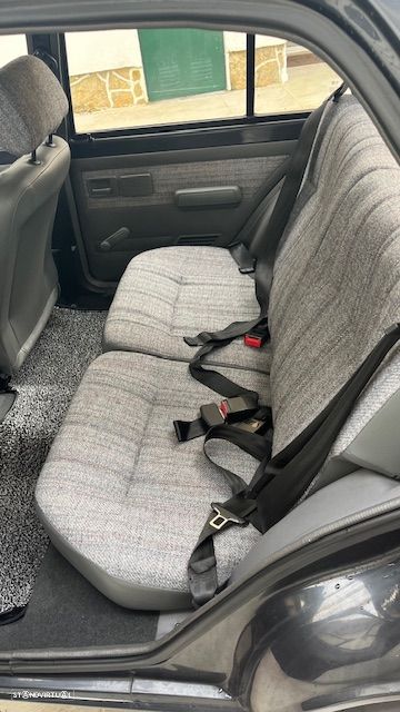 Peugeot 205 1.1 GR - 8