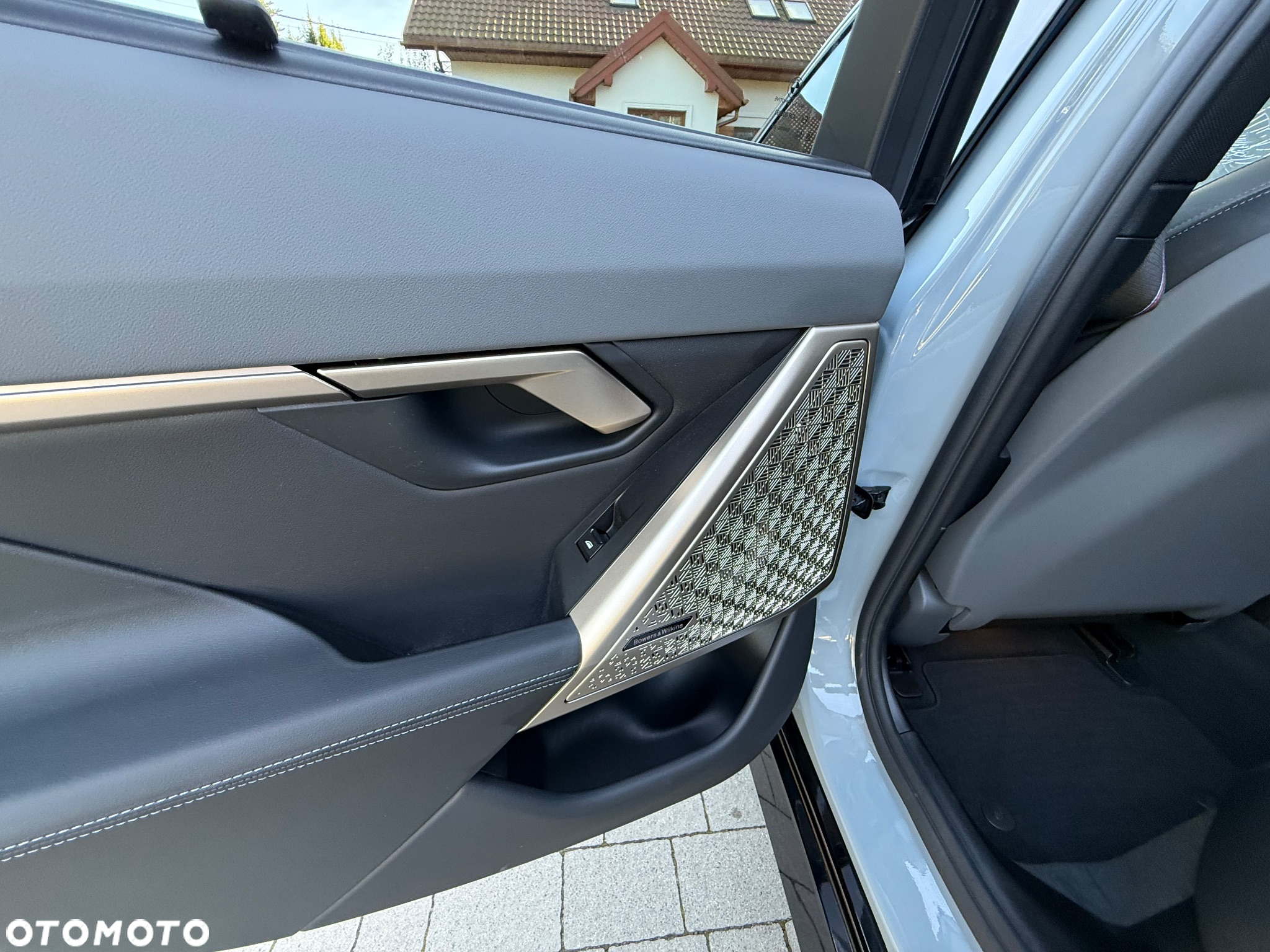 BMW Seria 5 520i mHEV M Sport - 28