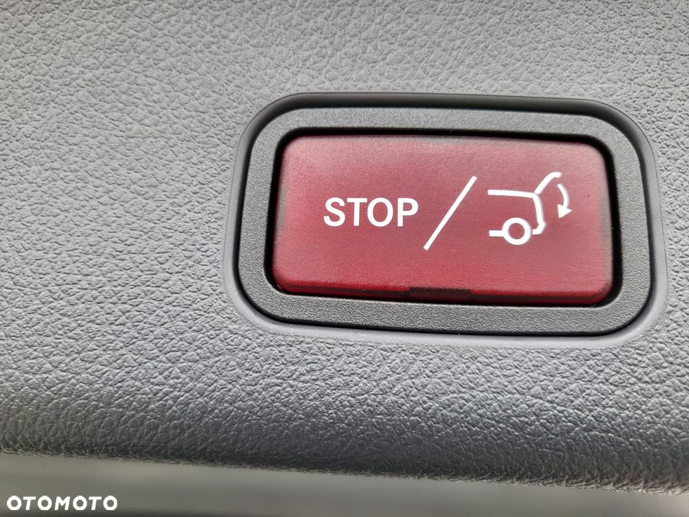 Mercedes-Benz GLC 300 4Matic 9G-TRONIC Exclusive - 9