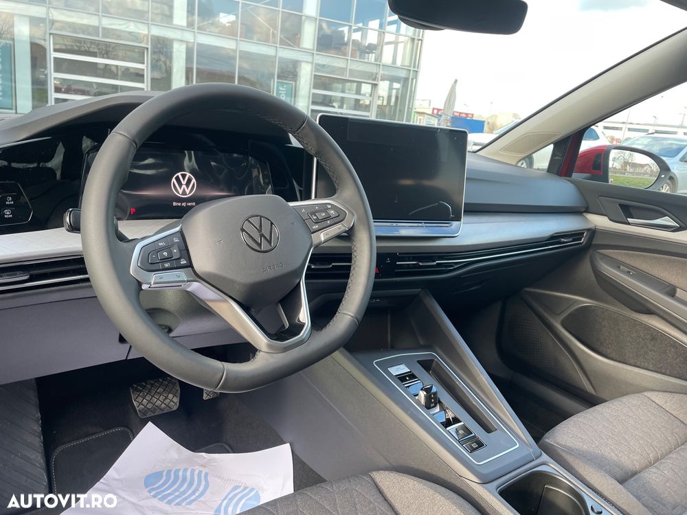 Volkswagen Golf 1.5 eTSI DSG MHEV Life - 10